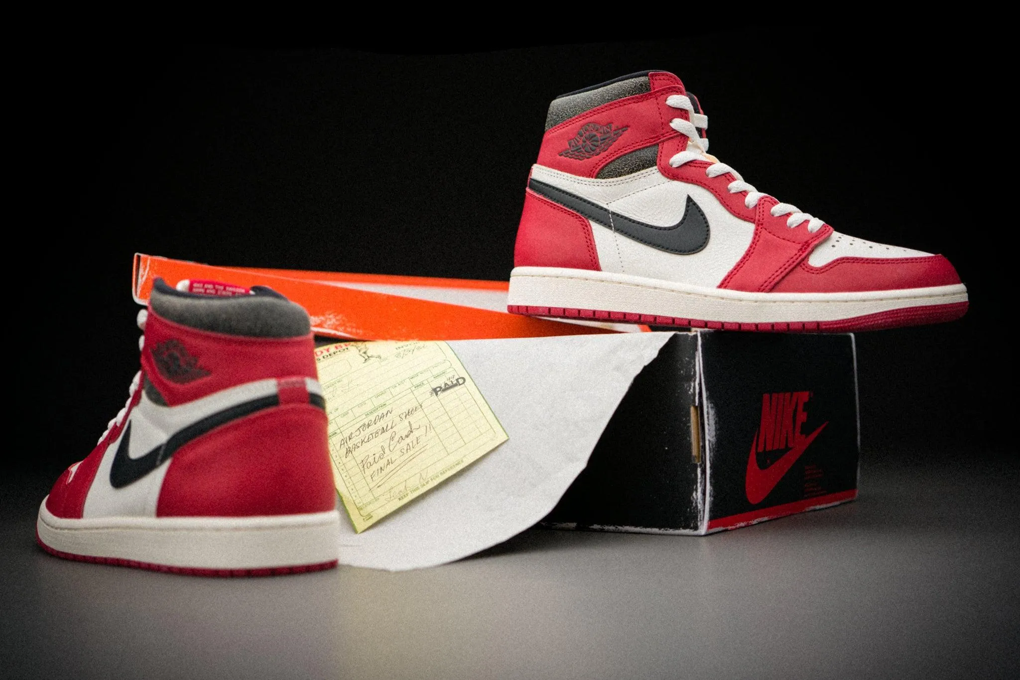 Air Jordan 1 Retro High OG Chicago Lost and Found