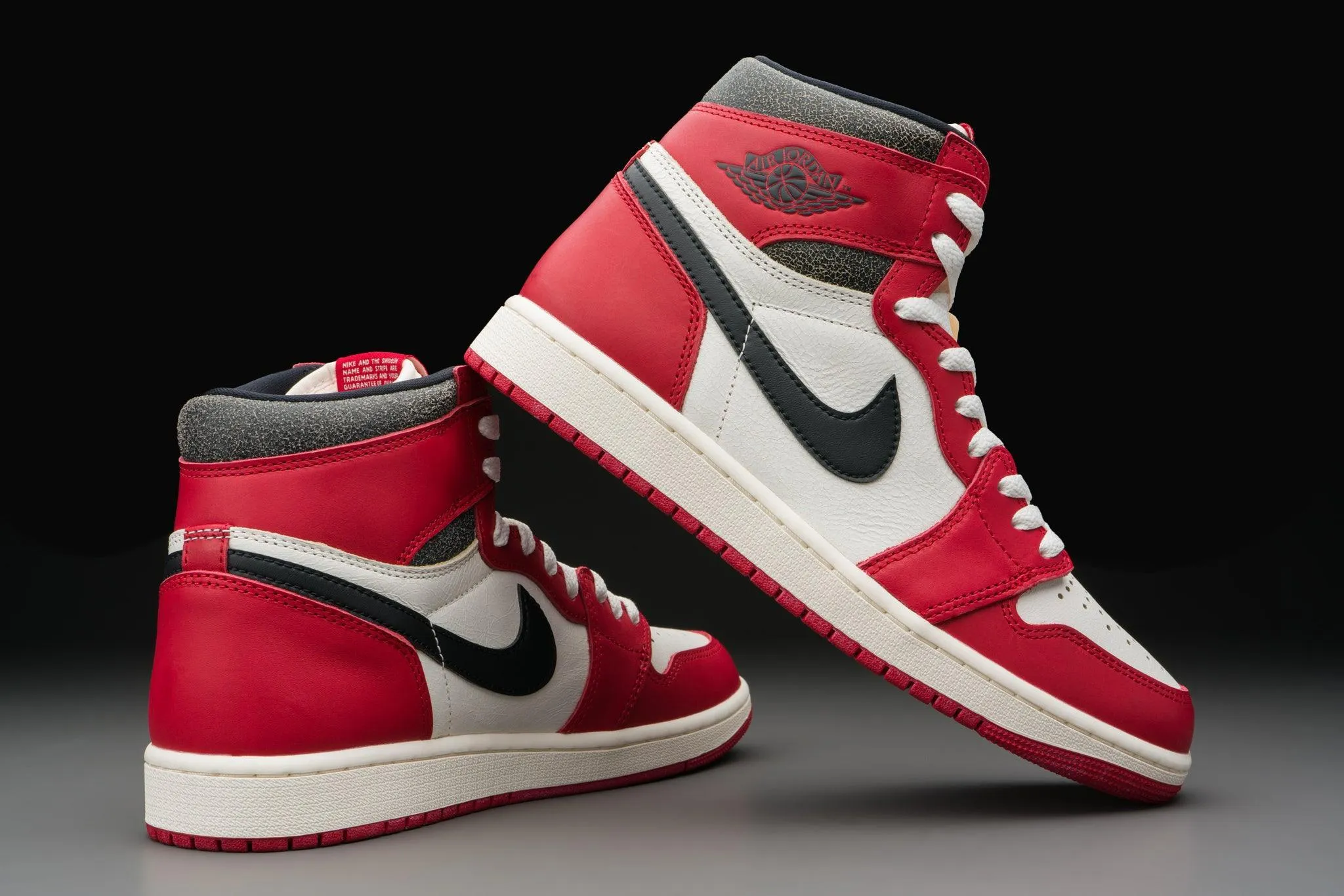 Air Jordan 1 Retro High OG Chicago Lost and Found