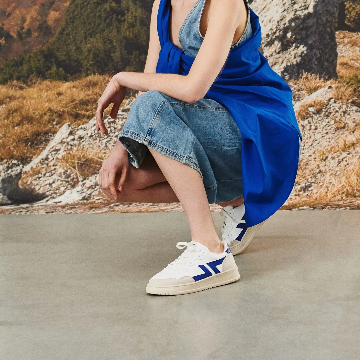 Bêta B1 Cobalt Sneakers