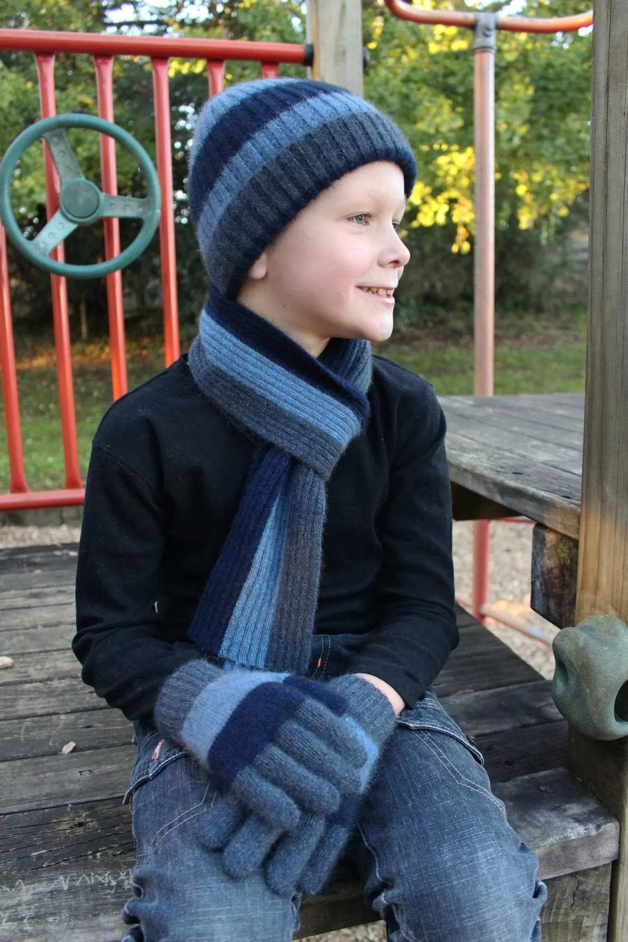 Kid's Possum Merino Stripe Rib Beanie