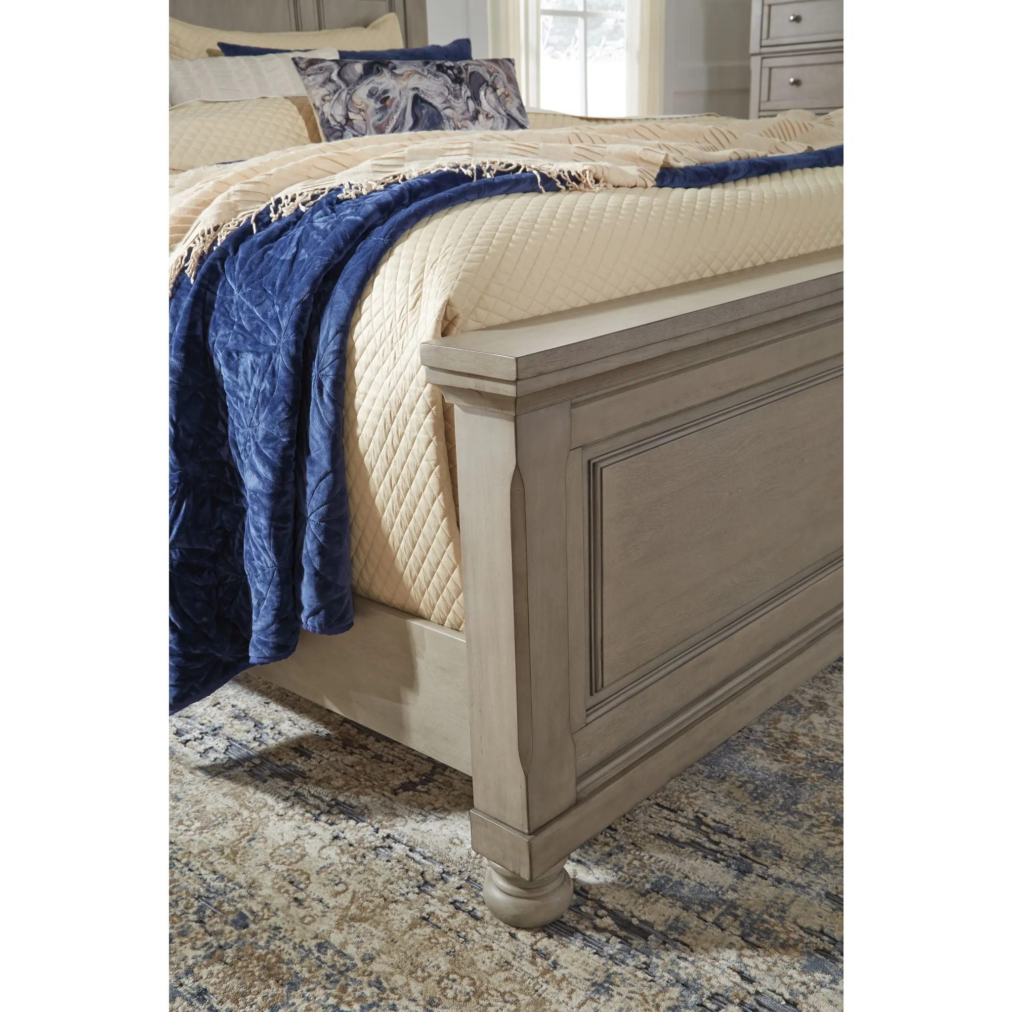 Lettner Sleigh Bed