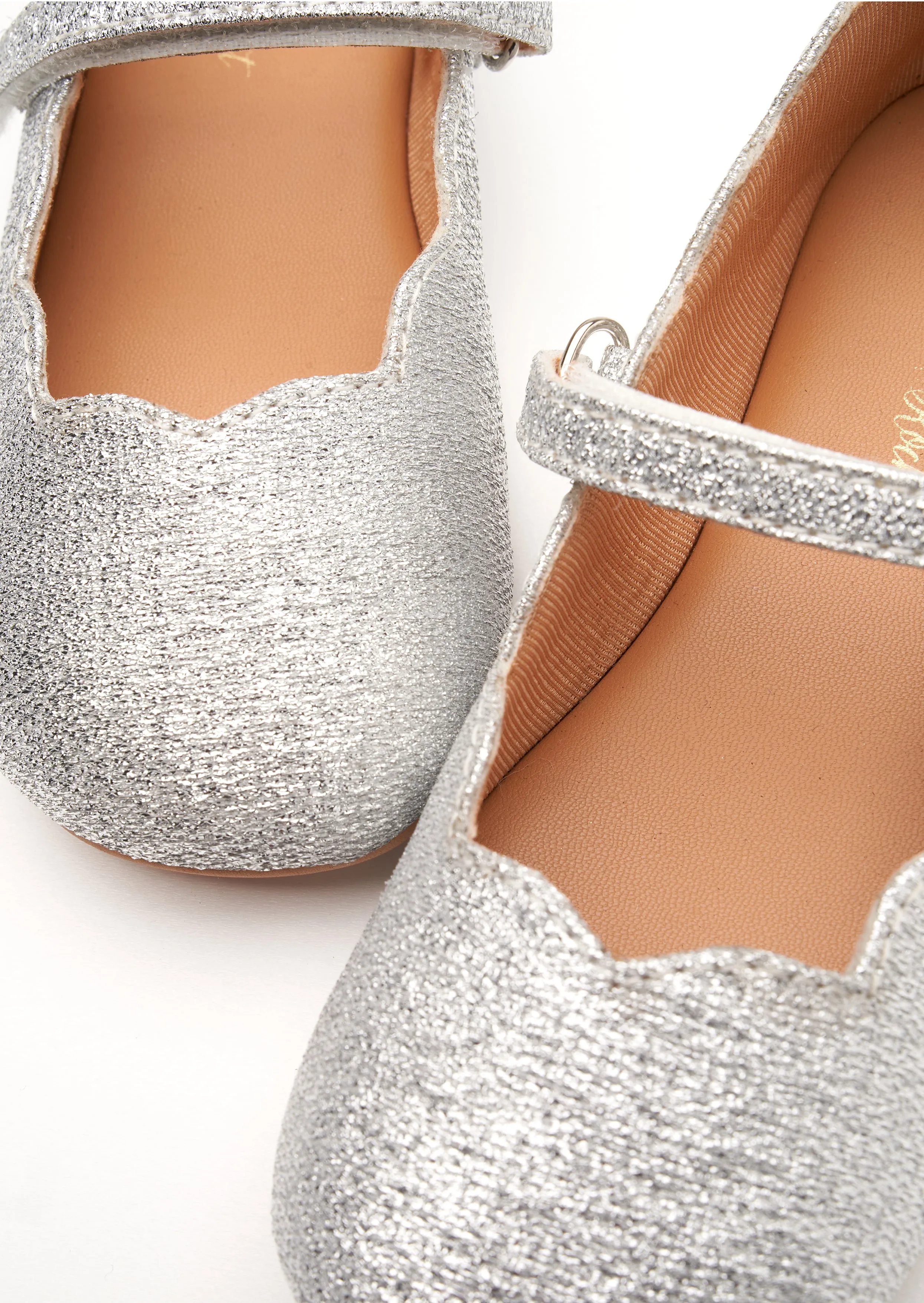 Mary Jane Silver Scallop Shoe