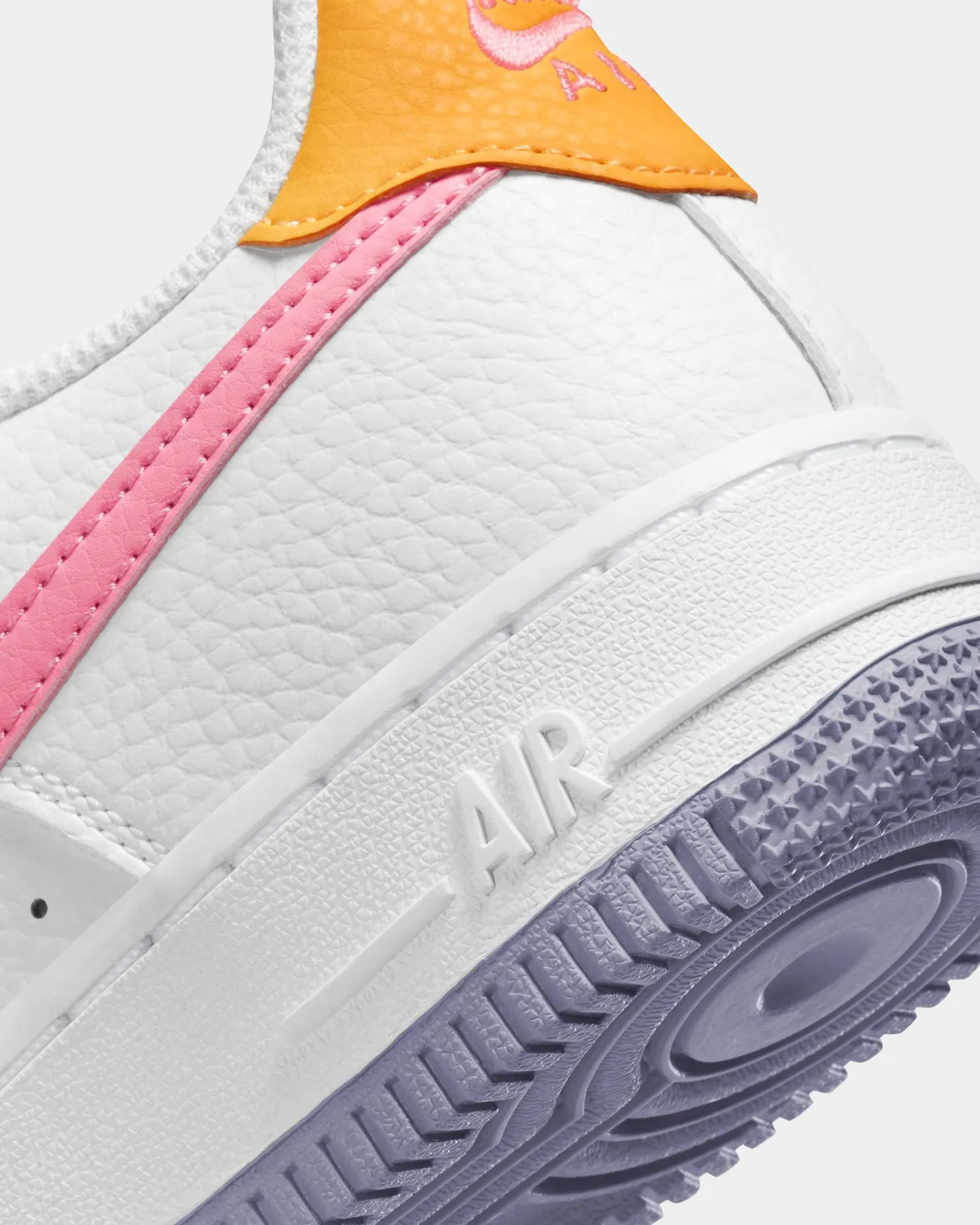 Nike Kids' Air Force 1 (GS) White/Coral Chalk