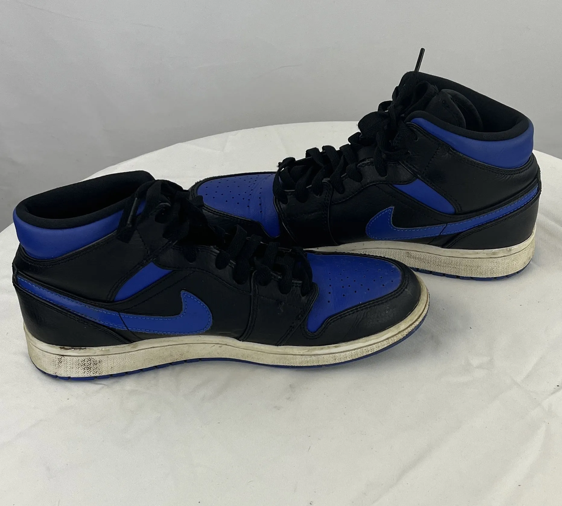 Nike Men's Air Jordan 1 Mid Hyper Blue/Black Basketball Sneakers Size 7.5