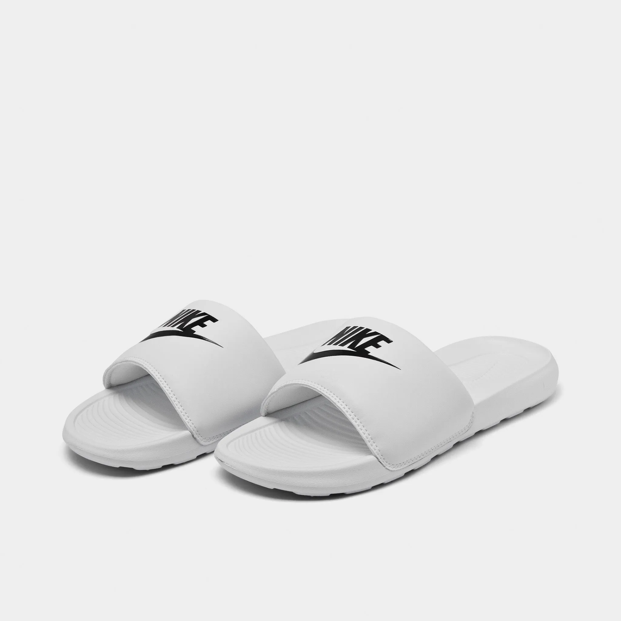 Nike Women's Victori One White / Black - White