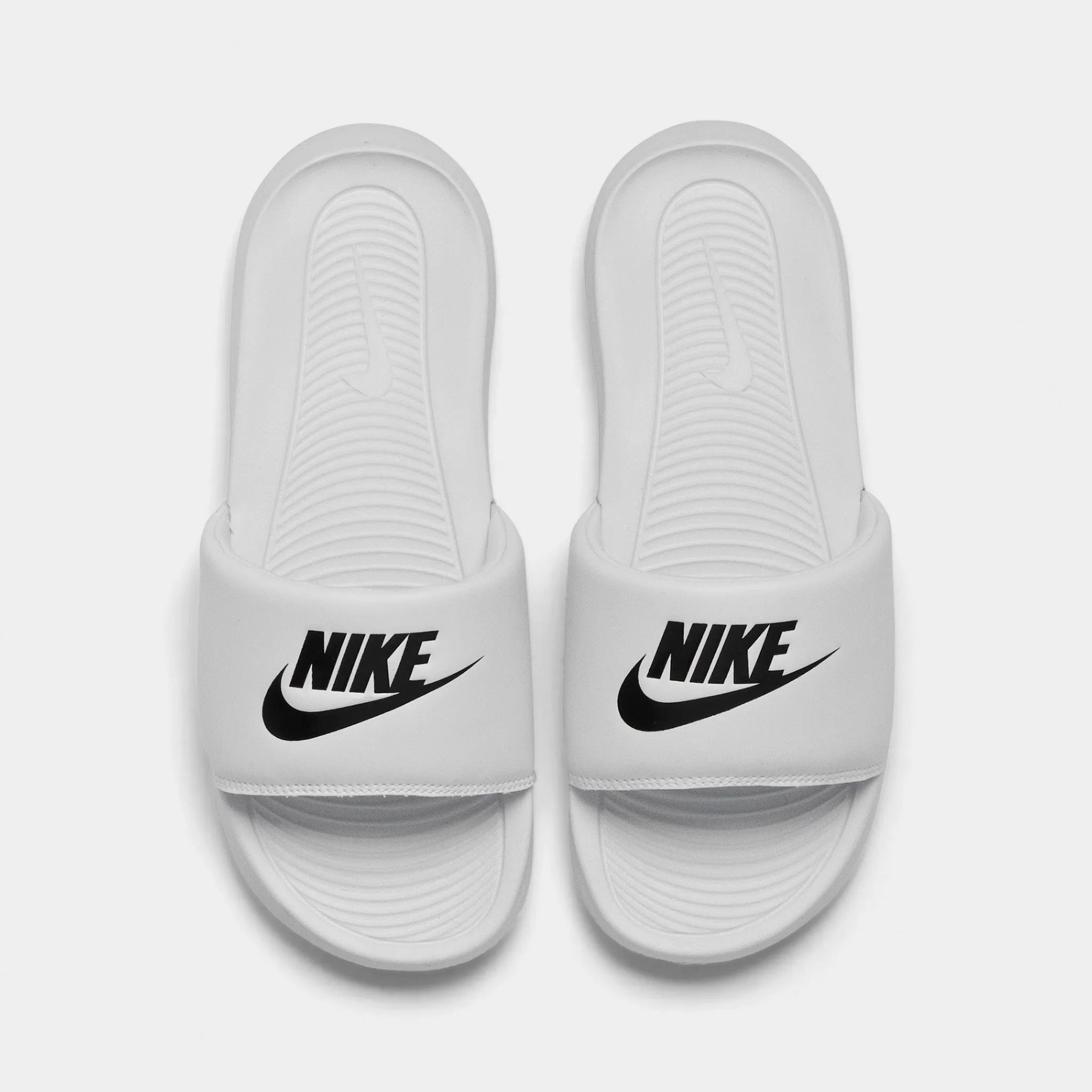 Nike Women's Victori One White / Black - White