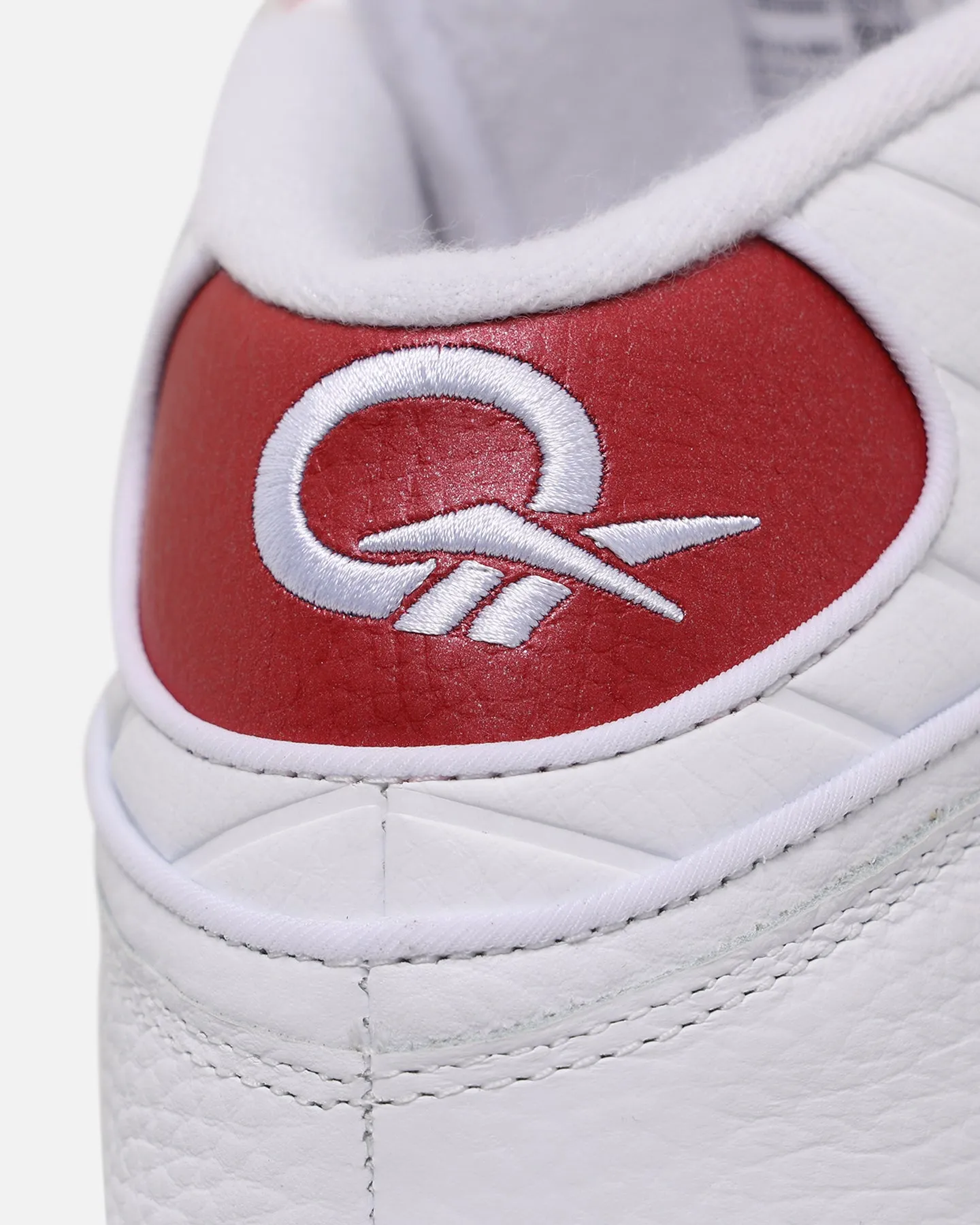 Reebok Question Mid White/Red