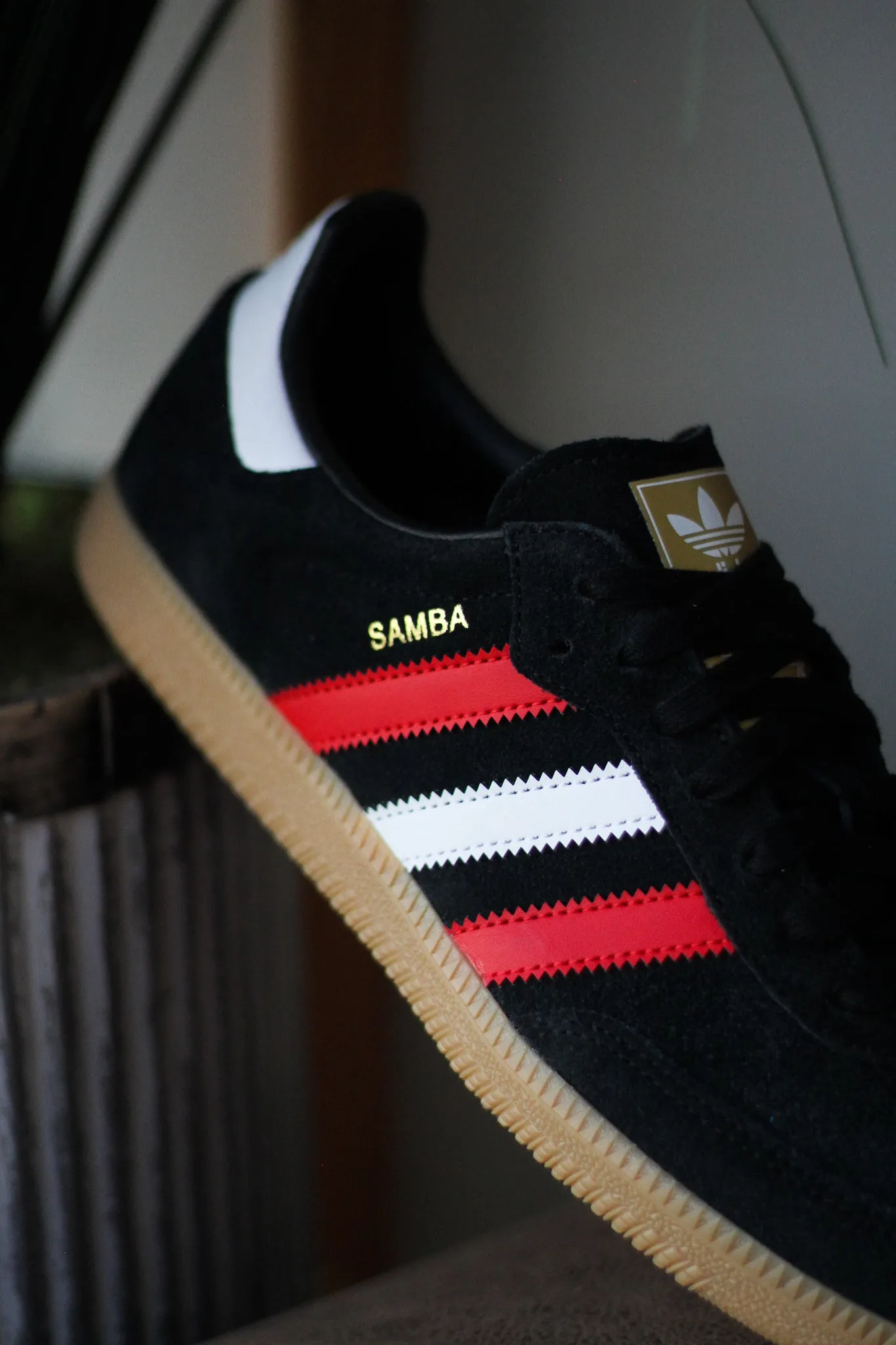 SAMBA OG "BLACK/SCARLET"