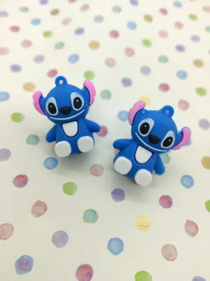 STITCH SHOE CHARMS - BLUE