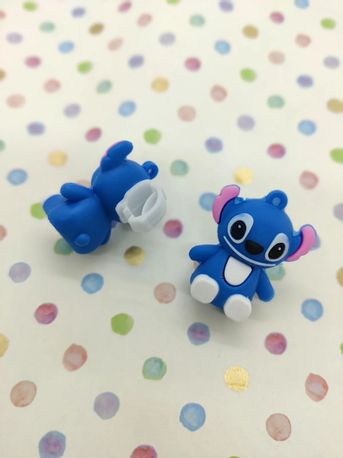 STITCH SHOE CHARMS - BLUE