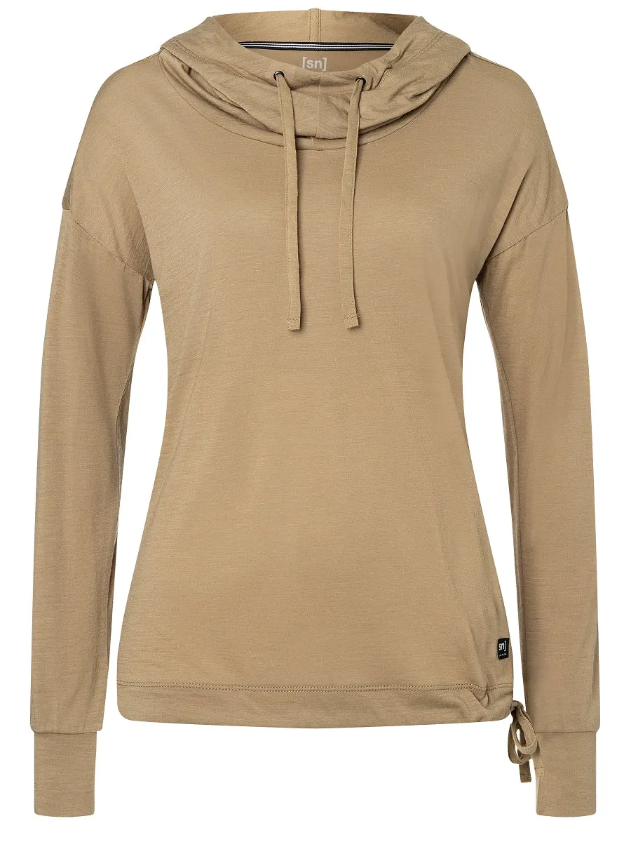 W FUNNEL HOODIE