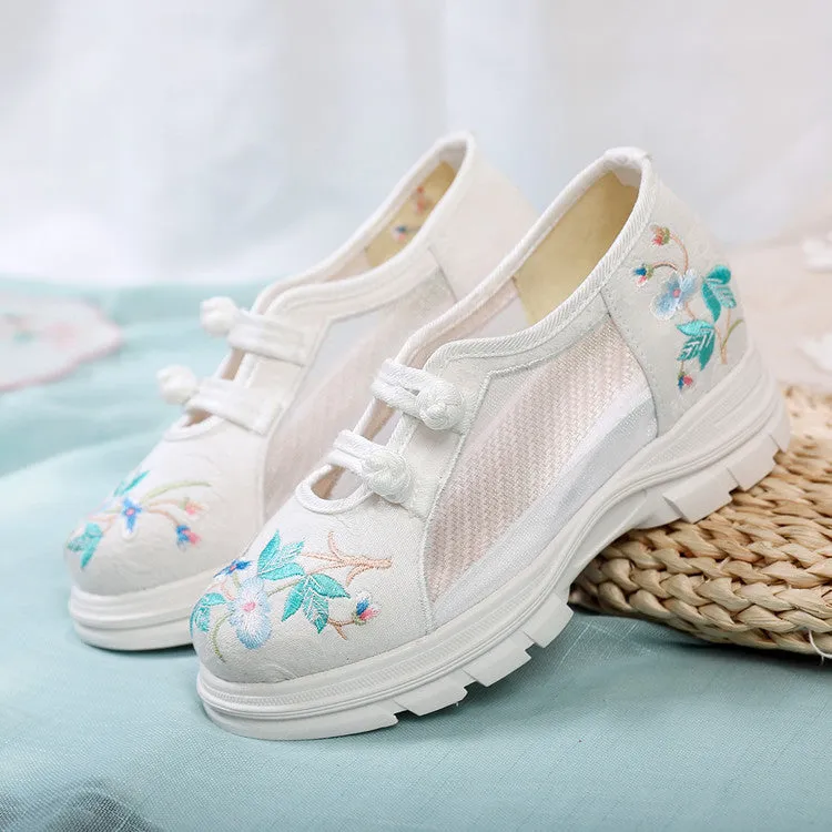 Women's Clan Ancient Style Mesh Embroidered Wedge Canvas Shoes